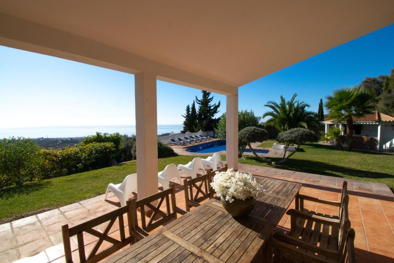 Gran Villa Con Vistas Al Mar Y Piscina Privada Malaga Bagian luar foto