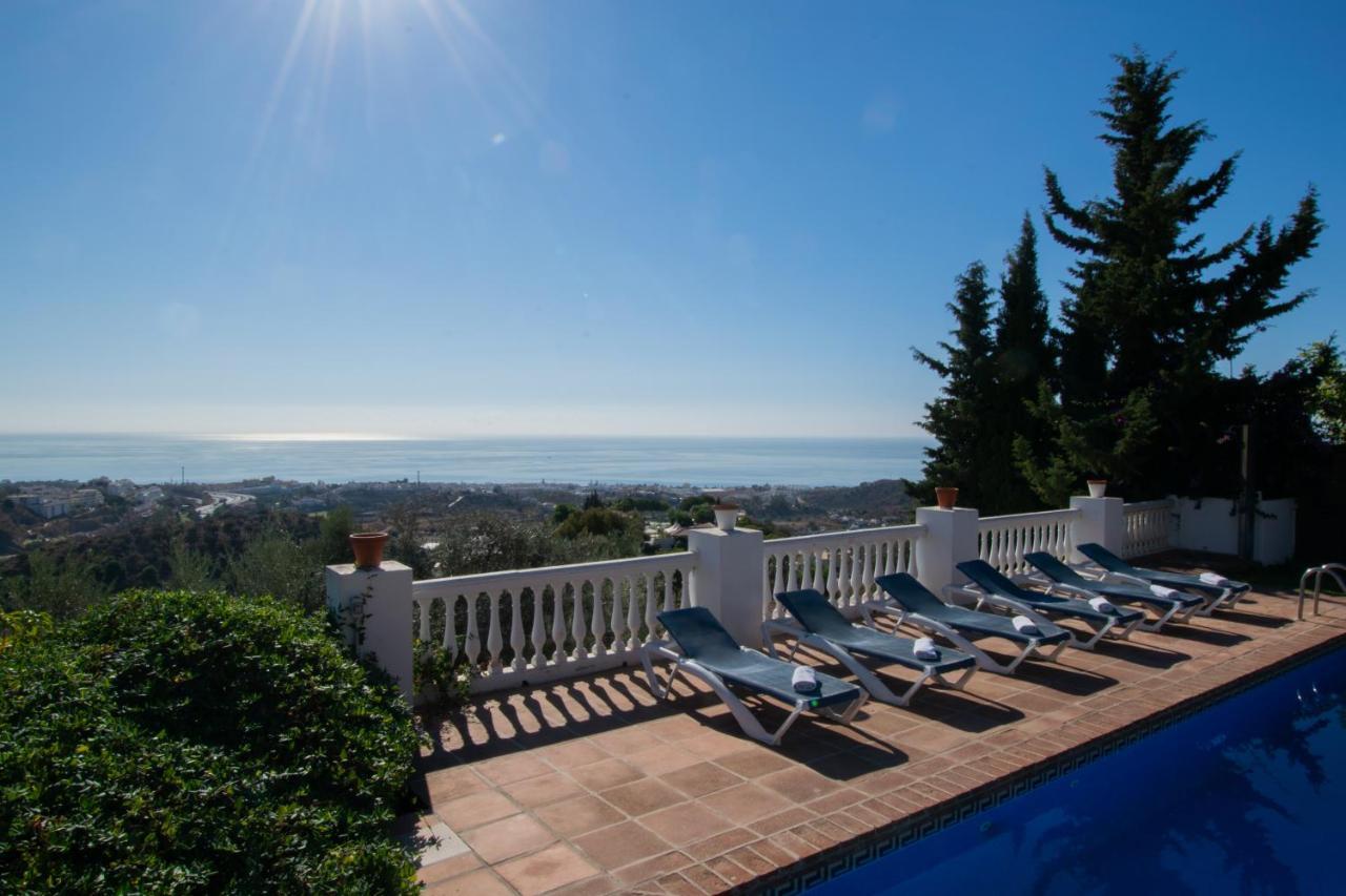 Gran Villa Con Vistas Al Mar Y Piscina Privada Malaga Bagian luar foto