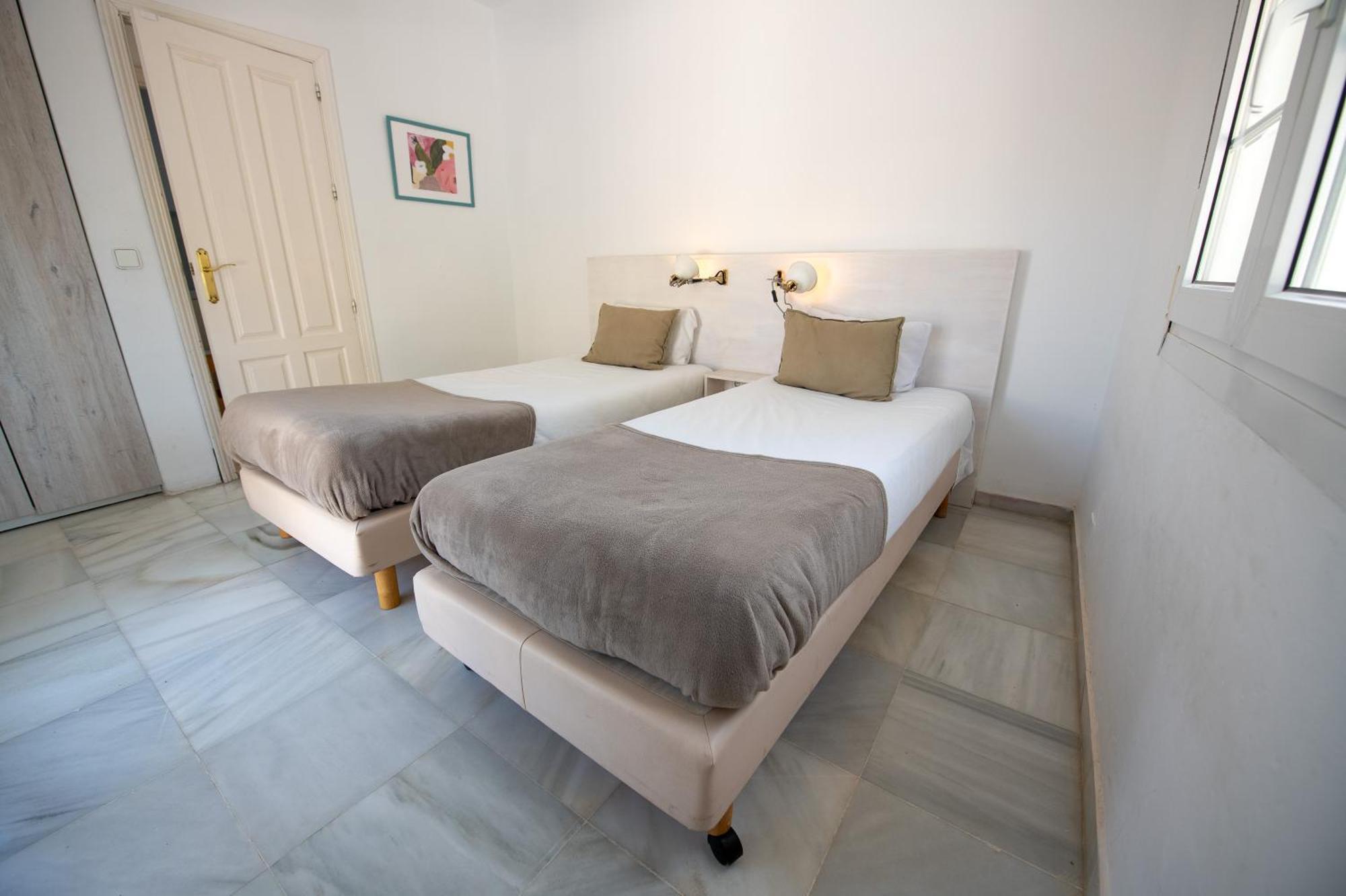 Gran Villa Con Vistas Al Mar Y Piscina Privada Malaga Bagian luar foto